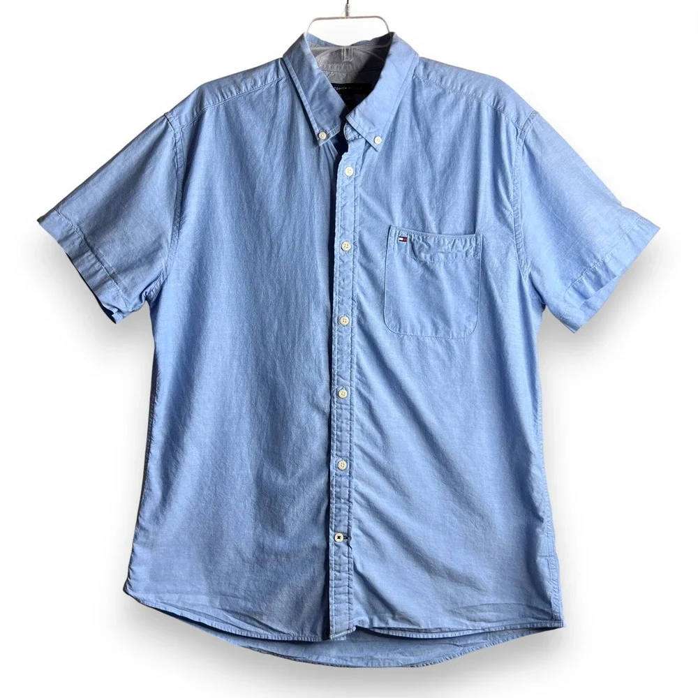 Tommy Hilfiger Men's XL Custom Fit Blue Oxford Short Sleeve‎ Button Up Shirt